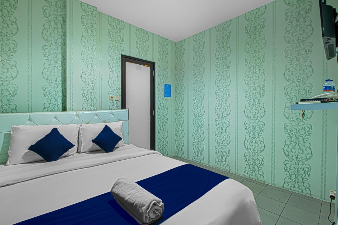 บันกูร์ ชาเรียะฮ์ Hotel จาการ์ตา ภายนอก รูปภาพ